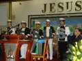 Jovens preparam homenagem ao pastor e emocionam a igreja