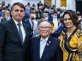 Bolsonaro participa de culto em ações de graça pelo aniversário do Pr José Wellington
