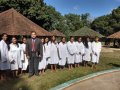 Pr. Daniel Barbosa batiza 18 novos membros da AD Utinga Leão