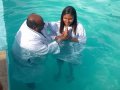 Ev. Daniel Francisco celebra primeiro batismo de sua gestão em Mata Grande