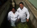 Pr. José Carlos batiza 12 novos membros da AD em Jaramataia
