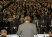 Obreiros discutem reforma estatutária da Umadene