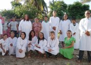 13 pessoas descem às águas batismais em Santa Cruz do Deserto