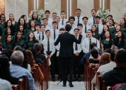 Grupo Ágape celebra 37 anos com culto em ação de graças no Farol