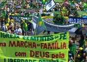 Cristãos vão às ruas protestar contra a decisão do STF sobre as restrições de cultos