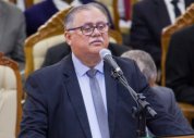Rev. José Orisvaldo Nunes de Lima ministra sobre a promessa do Espírito Santo
