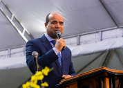 Pr. Ailton Júnior prega sobre novos recomeços, no segundo dia de Convenção Estadual