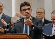 Pr. André Oliveira (RO) ministra na Santa Ceia de junho na igreja sede
