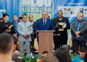 Jovens e adolescentes participam de estudos bíblicos no CONJOAAD 2025