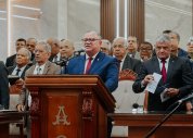 Pastor-presidente ensina sobre o valor da presença de Deus