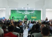 Seminário “Sentados para Ouvir” reúne 1.200 pessoas na AD Eustáquio Gomes