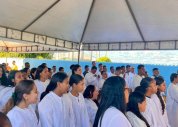Pr. Jairo Teixeira batiza 137 novos membros da Assembleia de Deus em Coruripe