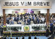 Abertura da Convenção Estadual 2022 reúne centenas de evangélicos na igreja sede