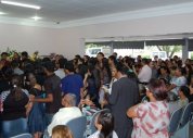 Emoção e homenagens marcam sepultamento do pastor Moisés Lino
