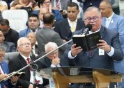Rev. José Orisvaldo Nunes de Lima ministra na 79ª Escola Bíblica de Obreiros, em Belém