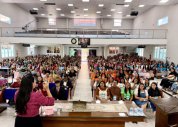Seminário “Apascentando os Cordeirinhos” reúne líderes infantis na igreja sede