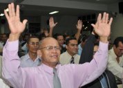 Poder de Deus invade a Conferência para Diáconos