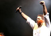Fernandinho anuncia em site show em Maceió no mês de março