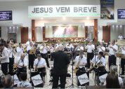 Metro Big Band abrilhanta abertura do II Louvação em Maceió