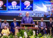 Segundo dia de Convenção é marcado com poder pentecostal