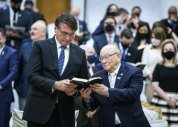 Bolsonaro participa de culto em ações de graça pelo aniversário do Pr José Wellington