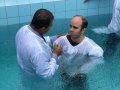 Pr. Gildo Severino batiza 22 novos membros da Assembleia de Deus em Lagoa da Canoa