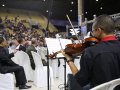 Milhares de evangélicos lotam o Ginásio do Sesi para assistir ao encerramento da Convenção Estadual
