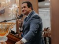Culto de doutrina reúne centenas de evangélicos na igreja sede