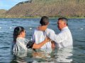 Pr. Israel Santos batiza 48 novos membros da Assembleia de Deus em Traipu