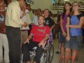 Igreja em Bebedouro vê paralítico andar no Culto das Causas Impossíveis