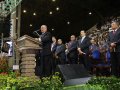 Milhares de evangélicos lotam o Ginásio do Sesi para assistir ao encerramento da Convenção Estadual