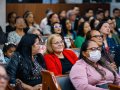 Culto de doutrina reúne centenas de evangélicos na igreja sede