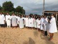 Pr. Gildo Severino batiza 34 novos membros da AD Pão de Açúcar