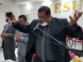 Pb. Jackson Braga celebra primeira Santa Ceia do ano na AD Aldeia do Índio