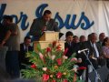 Pastor Daniel Silva encerra evento com a mensagem da cruz