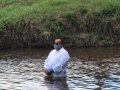 14 novos membros descem às águas batismais em Branquinha