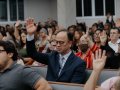 Pb. Deywison Pontes ministra em culto de doutrina na igreja sede
