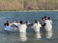 Pr. Israel Santos batiza 48 novos membros da Assembleia de Deus em Traipu