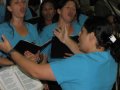 Sanfoneiro de Jesus toca o seu acordeão na igreja-sede