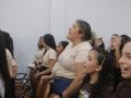 Jovens e adolescentes participam de estudos bíblicos no CONJOAAD 2026