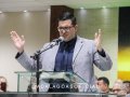 Culto de doutrina tem mensagem sobre os conflitos e o socorro no tempo do avivamento