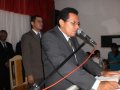 Jovens adoram a Deus em culto evangelístico na AD Traipu