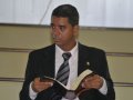 Pr. Eronildes ensina como o diácono deve se comportar na prática