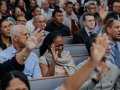 Missionário Elias Pereira ministra sobre a confiança nos propósitos de Deus