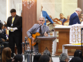 Pr. Edi Vinagre ministra na Santa Ceia de agosto na igreja sede