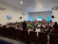 Assembleia de Deus em Maceió celebra o batismo de 170 novos membros