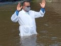 14 novos membros descem às águas batismais em Branquinha