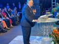 Pastor-presidente ministra no Centenário da AD em Viana; assista ao vídeo!