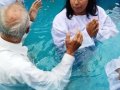 Pr. Juvenal Correia batiza 14 novos membros da AD em Santa Luzia do Norte