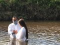 14 novos membros descem às águas batismais em Branquinha